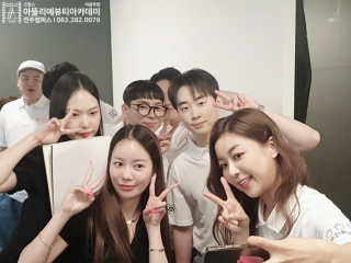 부산 국제 코메디 페스티벌